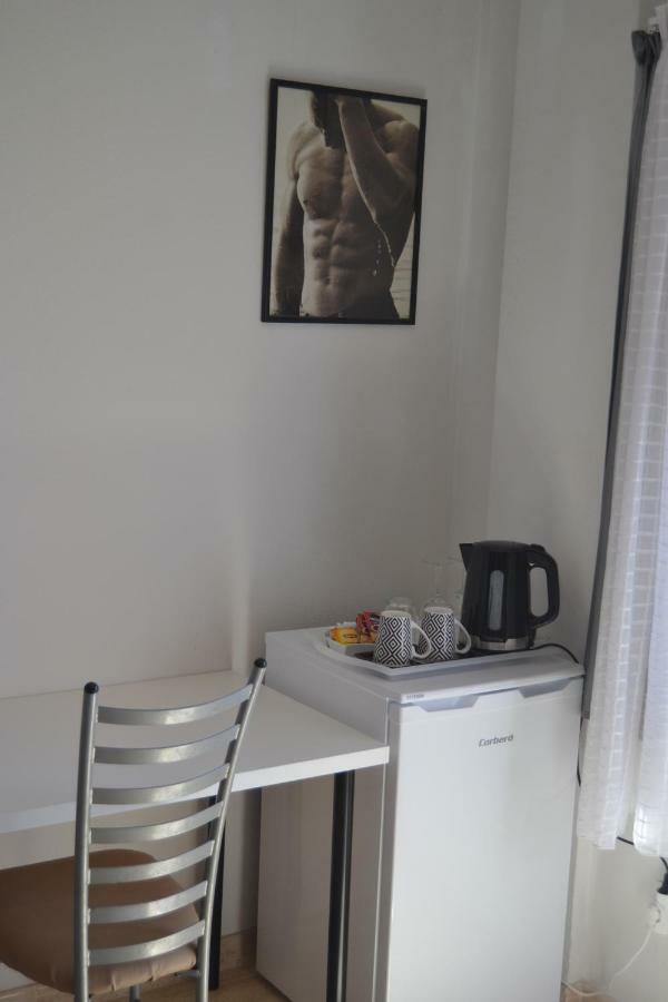 Fano'S House - Habitaciones En Vivienda Particular 普拉亚戴尔雷安格莱斯 外观 照片
